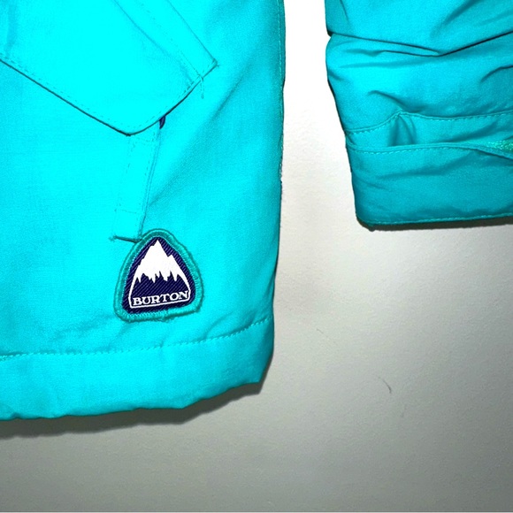 Burton Youth XL Jacket. Will look like new on your child! Very warm. - Picture 2 of 5